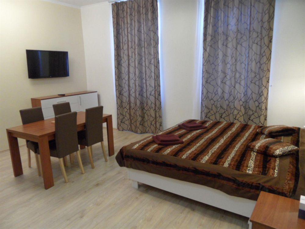 Apartments Verona Karlovy Vary Eksteriør bilde