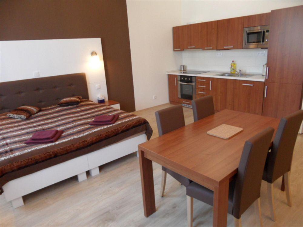 Apartments Verona Karlovy Vary Eksteriør bilde
